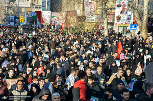 حضور میلیون ها تهرانی در تشییع پیکر مطهر سردار قاسم سلیمانی - 7