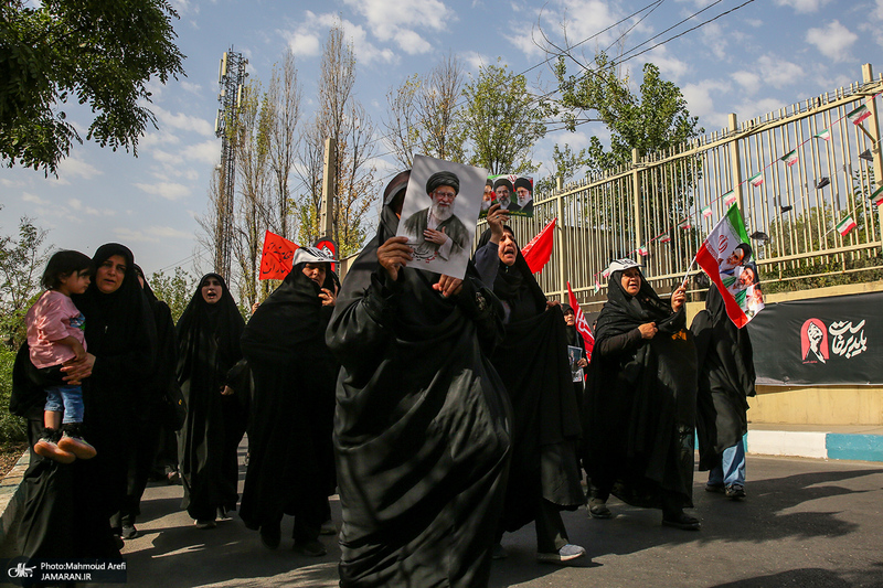 مراسم وداع با رهبر شهید انقلاب در مصلی تهران -2