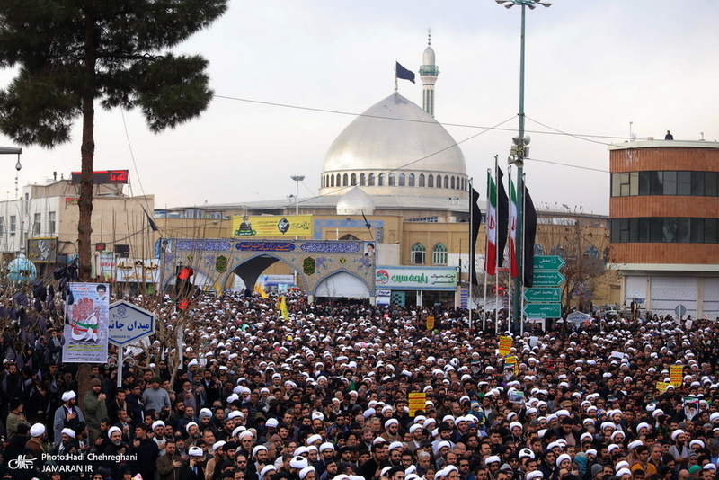 راهپیمایی مردم قم در محکومیت ترور سردار قاسم سلیمانی