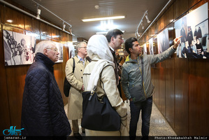 بازدید گردشگران آلمانی و اتریشی از بیت امام خمینی (س) در جماران 