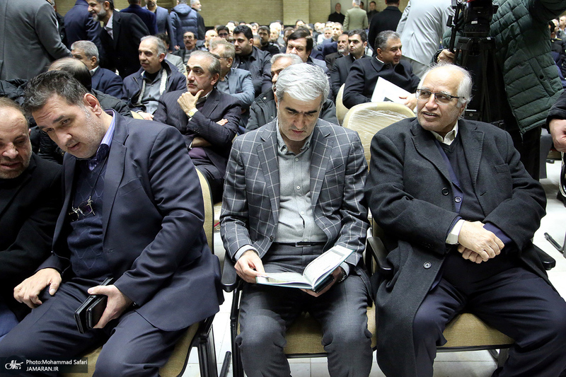 مراسم ترحیم مادر محمد شریعتمداری