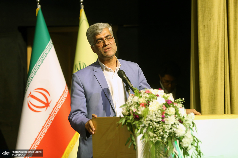 مراسم تجلیل از مفاخر فرهنگی و هنری شهرستان خمین