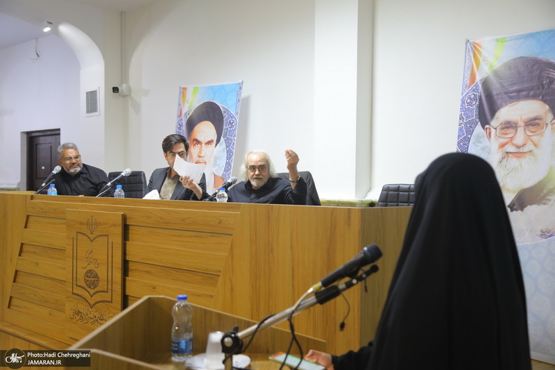 هفتمین محفل ادبی پروانه‌ ها در مجتمع فرهنگی هنری یادگار امام (ره) قم