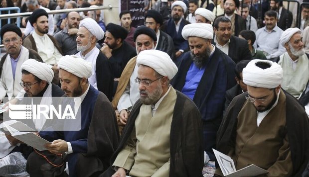 بزرگداشت چهلمین روز ارتحال آیت‌الله حائری در قم برگزار شد