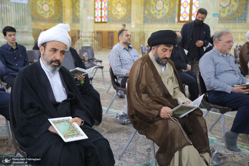 مراسم تشییع و خاکسپاری آیت الله نورالله شاه آبادی(ره) در قم