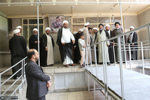 بازدید جمعی از علما کشور عراق از بیت امام خمینی (س)