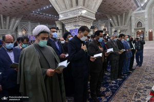 تجدید میثاق مدیران و کارکنان هلدینگ انرژی گستر سینا با آرمان های حضرت امام خمینی(س)