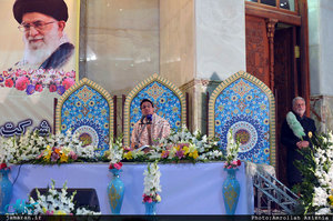 محفل انس با قرآن شرکت کنندگان در سی و چهارمین دوره مسابقات بین المللی قرآن در حرم مطهر امام خمینی(س) 