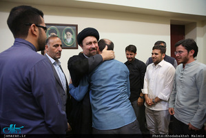دیدار جمعی از جوانان ترکیه ای اتحادیه جهانی تقریب نهاد جوانان با سید حسن خمینی 