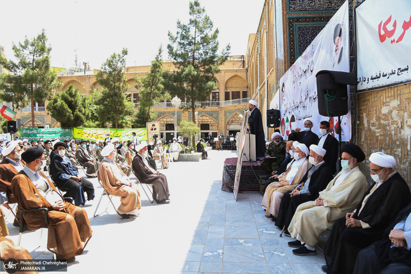 تجمع طلاب و اساتید حوزه علمیه قم در حمایت از مردم فلسطین و محکومیت حادثه تروریستی افغانستان‎