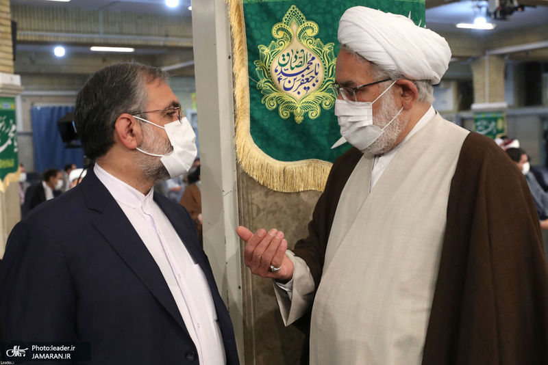 دیدار میهمانان کنفرانس وحدت اسلامى‌ و جمعی از مسئولان نظام با رهبر معظم انقلاب