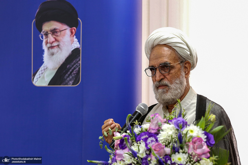 رونمایی از کتاب «روح‌ زندگی در نگاه روح‌الله»