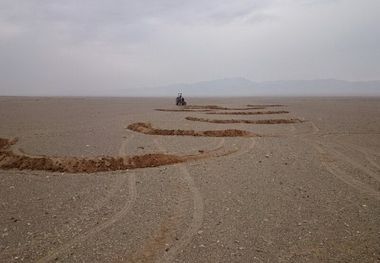 عملیات اجرایی طرح کنترل روان‌آب در مهاباد اردستان آغاز شد