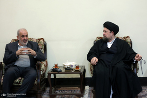 دیدار وزیر و مدیران ارشد وزارت نیرو با سید حسن خمینی