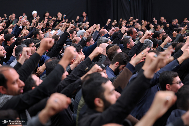 اولین شب مراسم عزاداری حضرت فاطمه‌زهرا (س) در حسینیه امام خمینی