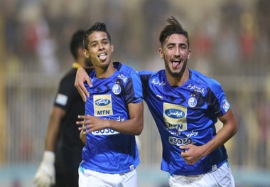 بازیکن مصدوم استقلال خودش را به بهشت زهرا(س) رساند