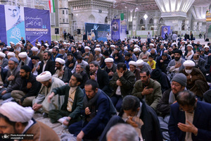 عزاداری شب وفات حضرت زینب (س) در حرم امام خمینی