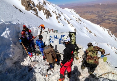 دلایل سقوط هواپیمای تهران-یاسوج مشخص شد/ اختلاف نظر با فرانسوی‌ها درباره دلایل وقوع سانحه