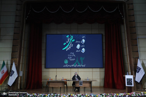 محمدرضا خاتمی: بعد از سال‌ها رکود و سکون فضای جدیدی ایجاد شده که می‌تواند ما را امیدوار کند/ کولایی: آنچه برای امیرمحمد خالقی اتفاق افتاد، پیامد فشارهای اقتصادی بر جامعه و تحریم بود/ فراستخواه: زندگی در ایران یک رشد بی بازگشت پیدا کرده است 