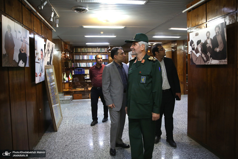 بازدید سردار علی فضلی از نگارستان جماران