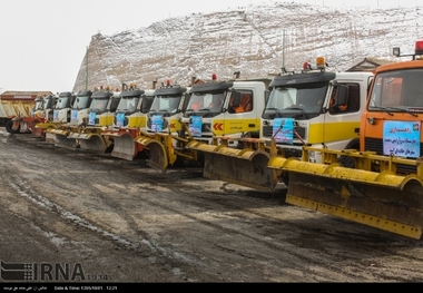 تجهیز 671 دستگاه ماشین آلات برای راهداری زمستانی در آذربایجان شرقی