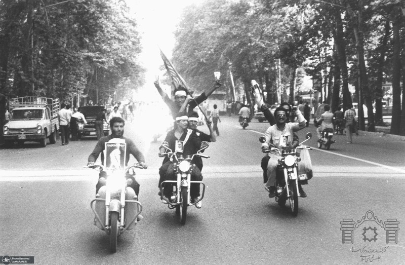 منتخبی از عکس‌های کمتر دیده شده امام و انقلاب