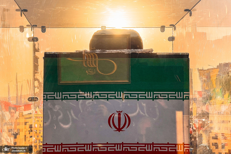 تشییع پیکر مطهر رهبر شهید در نجف اشرف