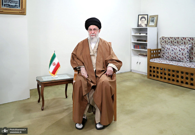 پیام نوروزی رهبر معظم انقلاب به مناسبت آغاز سال ۱۴۰۴