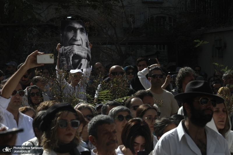 مراسم تشییع ناصر تقوایی