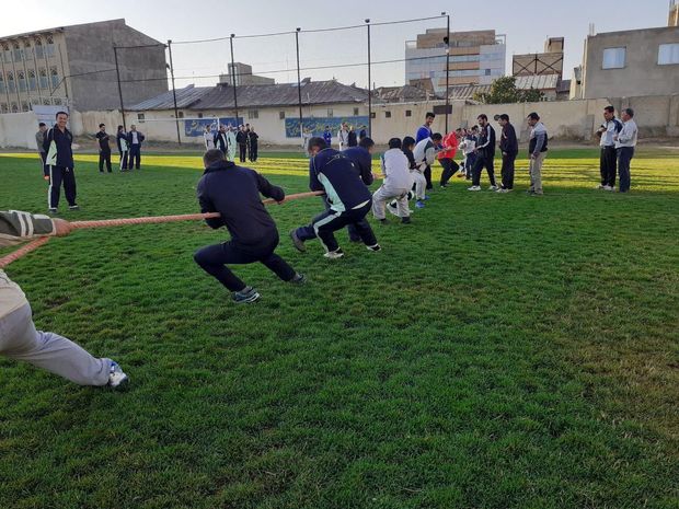 جشنواره ورزشی کارکنان دولت خلخال برگزار شد