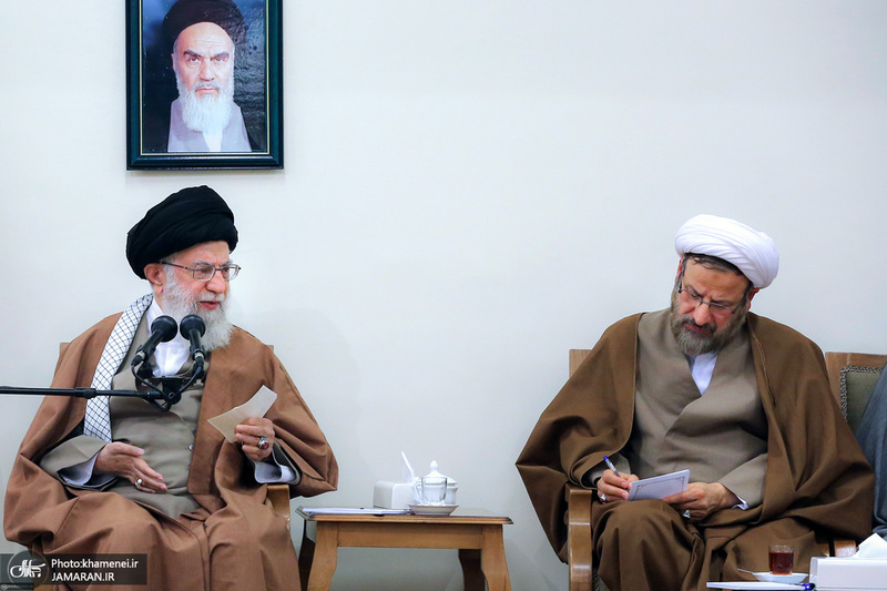 دیدار مسئولان دفتر تبلیغات اسلامی حوزه علمیه قم با رهبر معظم انقلاب اسلامی