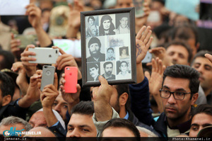 تصاویری از حضور رهبر معظم انقلاب در مناطقه زلزله‌زده‌ کرمانشاه که برای اولین بار منتشر می‌شود