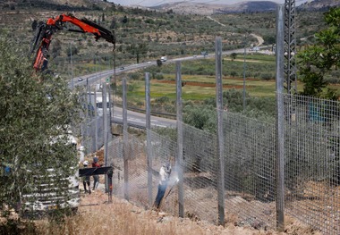 حصارکشی‌های جدید اسرائیل به دور کرانه غربی!