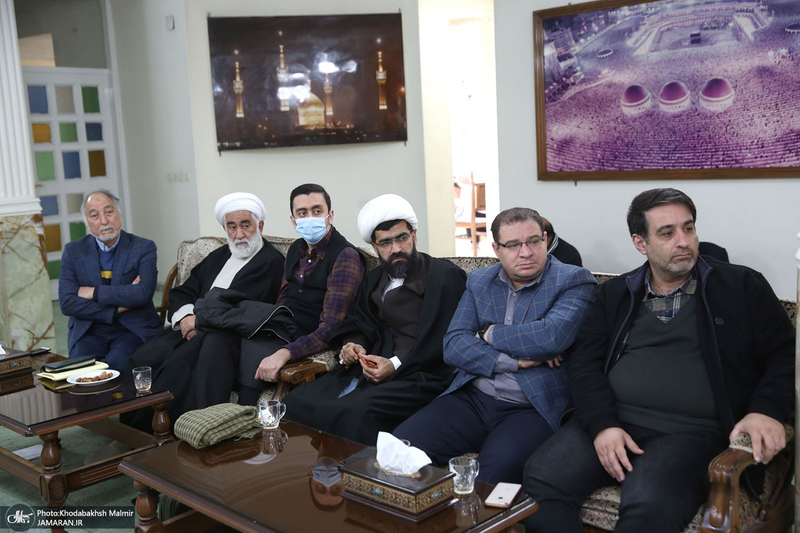 دیدار اعضای شورای مرکزی حزب اعتماد ملی با سید حسن خمینی