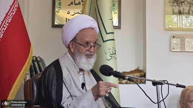 حسین ملکا: امام خمینی(س) برای ایران عزت و استقلال آورد/ ایشان با اعتقاد راسخ پای «جمهوری اسلامی، نه یک کلمه کم و نه یک کلمه زیاد» ایستاد و آن را به ثمر نشاند