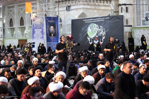 احیای شب بیست و سوم ماه مبارک رمضان در حرم مطهر امام خمینی (س)