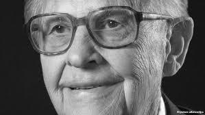 مطهری: اجازه دفن ریچارد فرای را صادر کنید/ امام جمعه اصفهان: مردم اصفهان اجازه نمی دهند