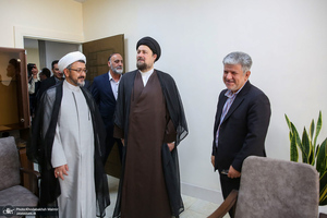 بازدید سید حسن خمینی از موسسه تنظیم و نشر آثار امام خمینی (س)