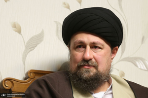 حضور سید حسن خمینی در منزل مرحوم آیت الله ری شهری (ره)