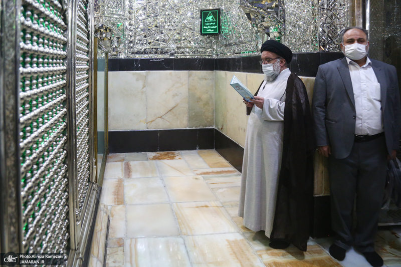 مراسم تشییع و خاکسپاری پیکر آیت الله ری شهری (ره) در حرم حضرت عبدالعظیم حسنی (ع)