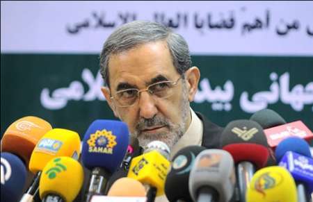 ولایتی: ایران از مبارزه بحق انصارالله در یمن حمایت می کند