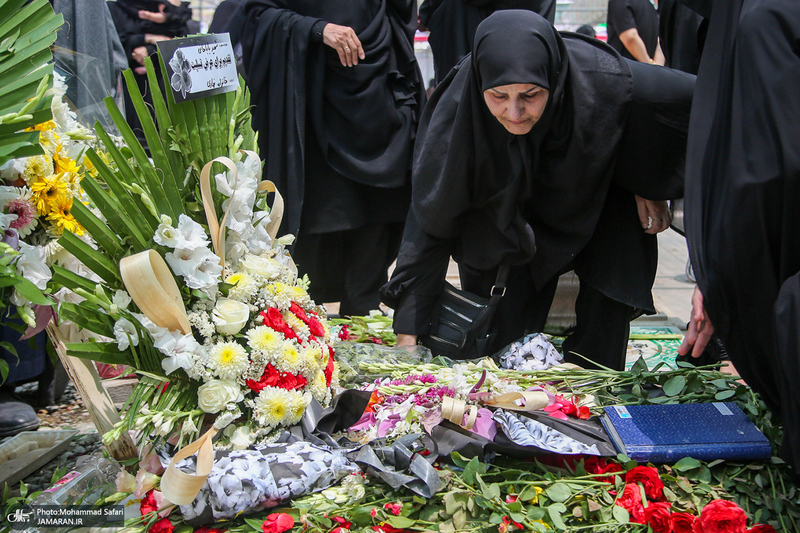 مراسم چهلمین روز شهدای جنگ تحمیلی ۱۲ روزه در قطعه 42 بهشت زهرا (س)