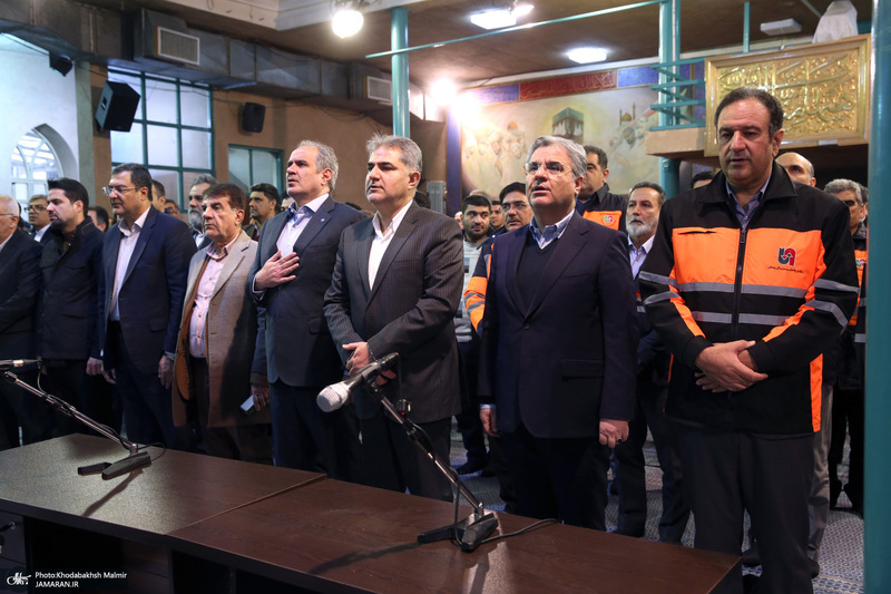 دیدار وزیر و جمعی از کارکنان وزارت راه و شهرسازی با سید حسن خمینی