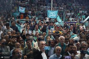 سفر انتخاباتی مسعود پزشکیان به مشهد مقدس