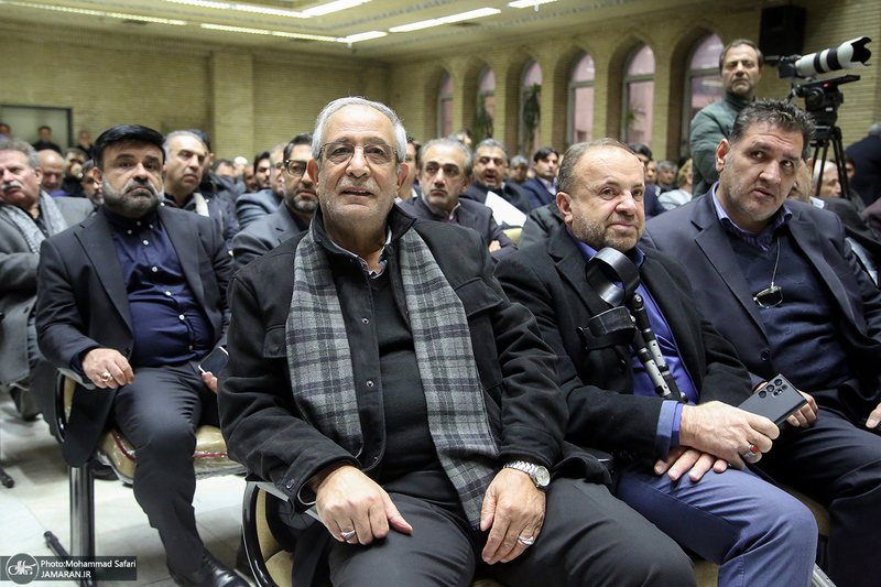 مراسم ترحیم مادر محمد شریعتمداری