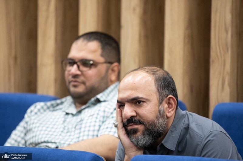 مراسم رونمایی از مستند «زیر سایه ام کامل» شب