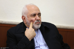 دیدار دکتر ظریف  معاون راهبردی رئیس جمهور و جمعی از مدیران با سید حسن خمینی