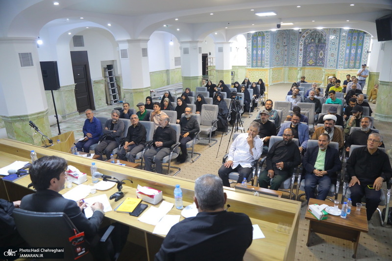 هفتمین محفل ادبی پروانه‌ ها در مجتمع فرهنگی هنری یادگار امام (ره) قم