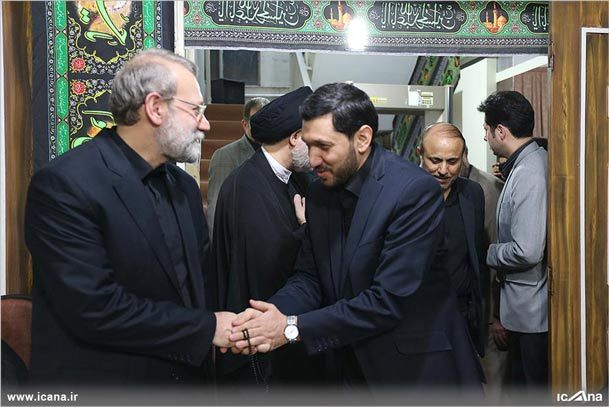 عزاداری علی لاریجانی در منزل پدری + عکس
