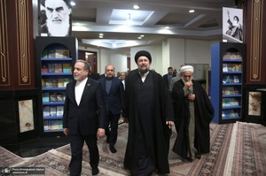 مراسم تجدیدمیثاق وزیر و معاونان وزارت امور خارجه با آرمان‌های امام خمینی